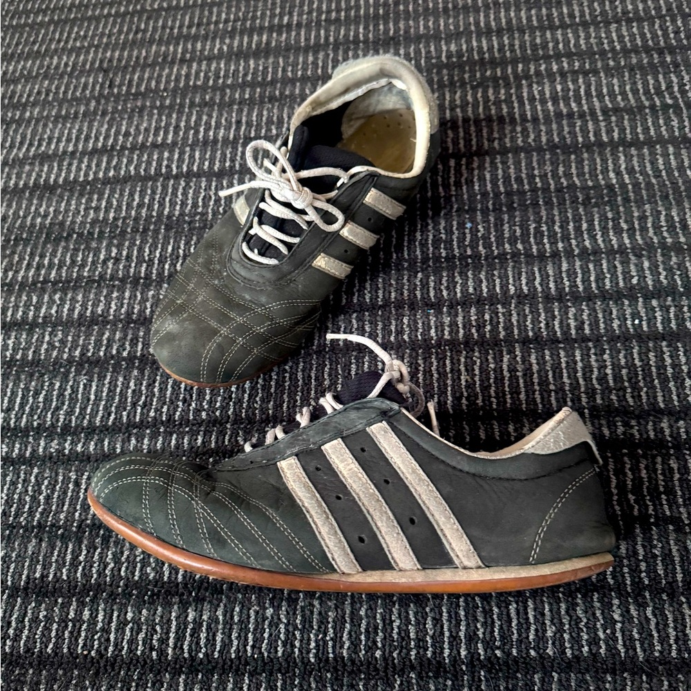 Vintage Adidas Prajna 1960-2003 y2k ALL LEATHER upper breathable unisex sz 8